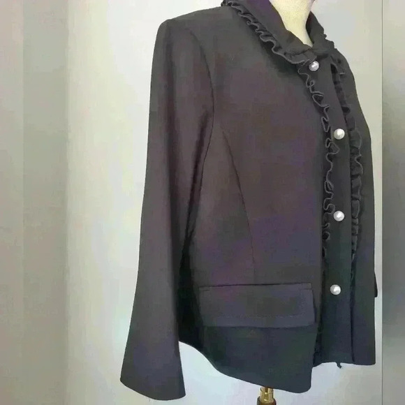 Pink Tartan blazer top  with ruffles and faux pearl buttons. Size xxl - Picture 3 of 8